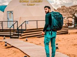 RUM SONIA lUXURY CAMP