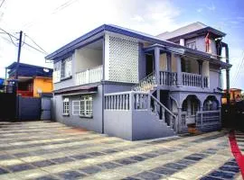 Nic's Inn