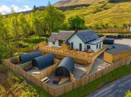 60 Mile Inn - Luxury Pods with Hot Tubs