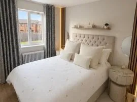 Cosy 1-Bedroom House in a Quiet Location