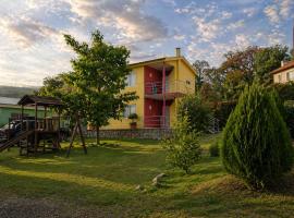 WaraKusi Country Houses - Ground floor - Off Road, hotel in Vaqueros