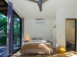 Vista Verde Surf & Studios - jungle View