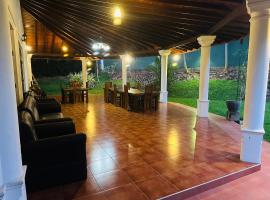 The Kings Villa – hotel w mieście Kandy