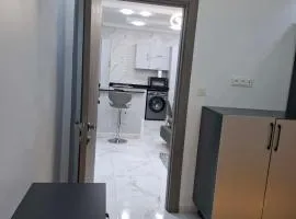 nouveau & chic appartement avec parking près L'aéroport