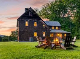 Copper Kettle Farm by AvantStay
