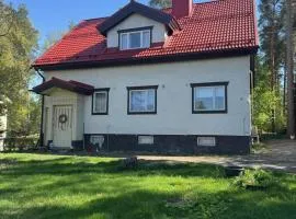 Karhulan Kammari, oma sisäänkäynti ja WC, Valkeakoski keskusta