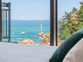Capella Oceanview Spa Resort – Goseong