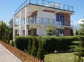 Villa in Issyk Kul