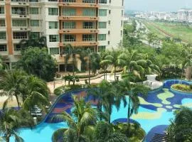 Qaiser Executive Stay East Lake Residence