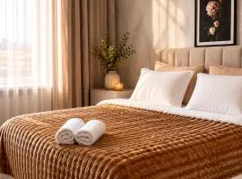 Stylish Modern Stay with Mountain View