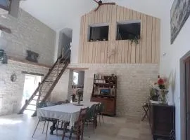 La maison des coteaux de la Veude