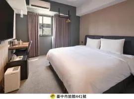 Doudian DDiNN Hotel