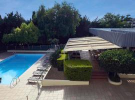 Ibis styles Toulon la Seyne sur Mer, hotell i La Seyne-sur-Mer