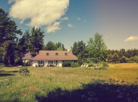 Adami Country Guesthouse, φθηνό ξενοδοχείο σε Vainupea