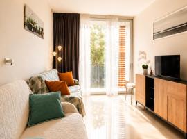 Apartment Mare45 - 10 minutes walk from the beach with one private ombrella and three sun-beds, hotell sihtkohas Eraclea Mare