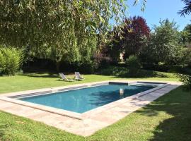 Truffe du Quercy - Le Colombié, hôtel à Payrac
