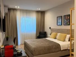 Luxor Suites Olimpou