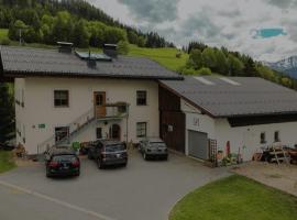 Bio-Bauernhof Zirmhof, hotel in Fendels