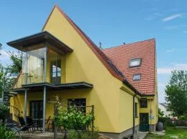Stunning Apartment In Kroatisch Minihof With Wifi