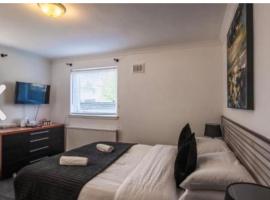 The Inn at Oliver Twistz, hotel u gradu Kinross