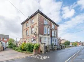 Upper Highbury, Saxmundham