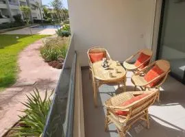 Piscine & Plage Privée Grande Terrasse Ensoleillée