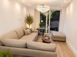 Brand New Luxury Flat Opposite High Barnet Tube 8 Guests