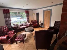 Elegant 6 Bedroom Cottage in Portree