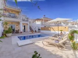 Rd02 La Casa Hermosa