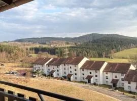 Genussvolle Entspannte Auszeit I Balkon I Burgblick