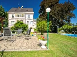 Villa Forestside Villa by Interhome