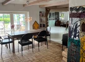 The Fishermen's House - charming and close to beach, ξενοδοχείο σε Thisted