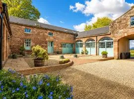 Loch Lomond Finnich Cottages