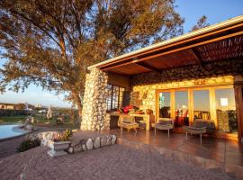 Thali Thali Game Lodge โรงแรมในลางเงอบาน