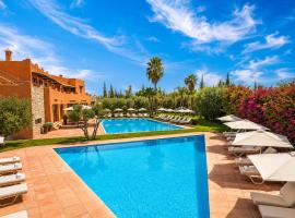 Ourika Camp Suites Hotel & Resort، فندق في مراكش