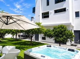 Casa di Jiovanni Luxury, hotel ad Asgourou