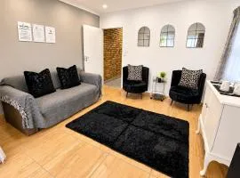 Zhantique Guest House 2- Unit 10