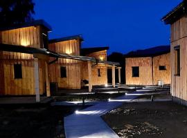 Neu - Landlust Chaletdorf bei Fulda - ein besonderer Ort zum Ankommen und neue Kraft tanken: Petersberg şehrinde bir otel