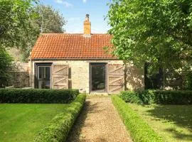 The Love Nest - Uk51593