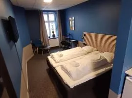 Blue Double Room 6 on pedestrian street Saeby