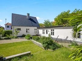 Holiday Home Emma - 700m from the sea by Interhome
