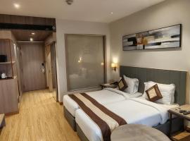 Orana Hotel & Convention, hotel i Ghaziabad