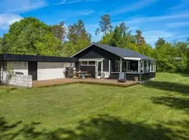 Holiday Home Erk - from the sea by Interhome