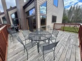 3BR Townhome Ski In Ski Out Pool Hot Tub