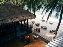 Sand in My Shoes Beach Loft: Thong Nai Pan Noi şehrinde bir otel