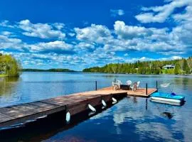 Chalet au bord du lac à la Baie Boudreault