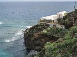 Villa Vista Suite by Aura Collection
