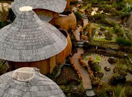 Green Lander Ubud, hotel in Ubud