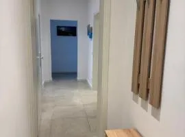 Moderne 2- Zimmer- Monteurwohnung, gute Verkehrsanbindung, Internet inklusive