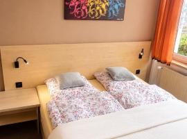 Vila Šebest, hotel a Volary
